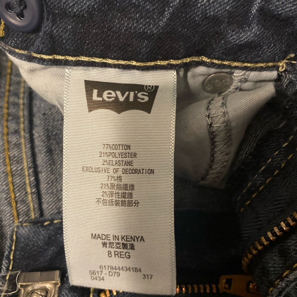Girls Levi’s jeans